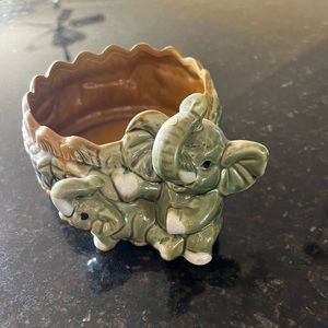 Elephant 🐘 planter